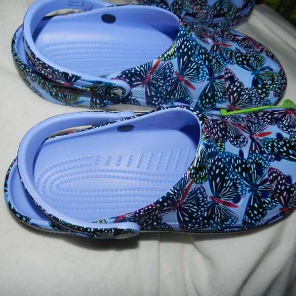 Crocs Purple Unisex-Adult  with Butterfly size BNWT!!🆕📦⌚🏃💨⚡🚚 - Picture 5 of 15